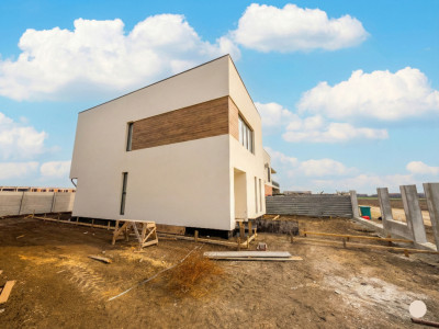 Casa 4 camere 155mp | Tunari | 0 comision | teren 350mp