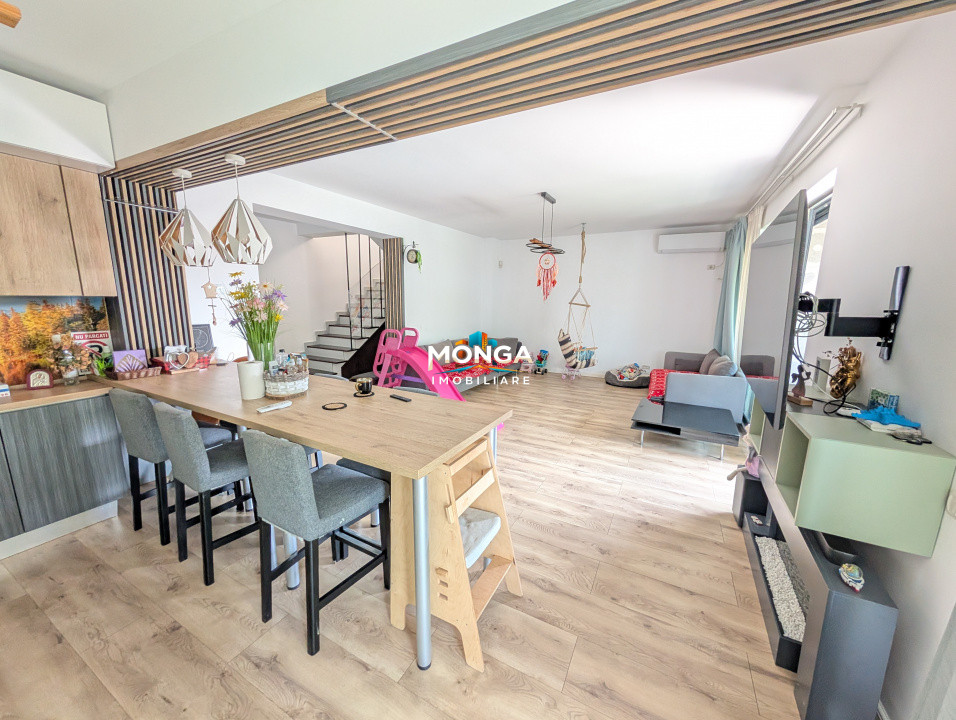 Casa premium 5 camere 141 mp Tunari | 0 comision | Vedere panoramica spre lac