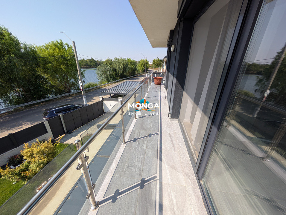 Casa premium 5 camere 141 mp Tunari | 0 comision | Vedere panoramica spre lac