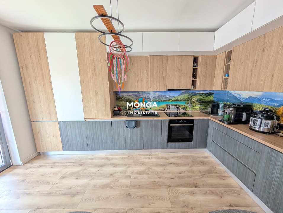 Casa premium 5 camere 141 mp Tunari | 0 comision | Vedere panoramica spre lac