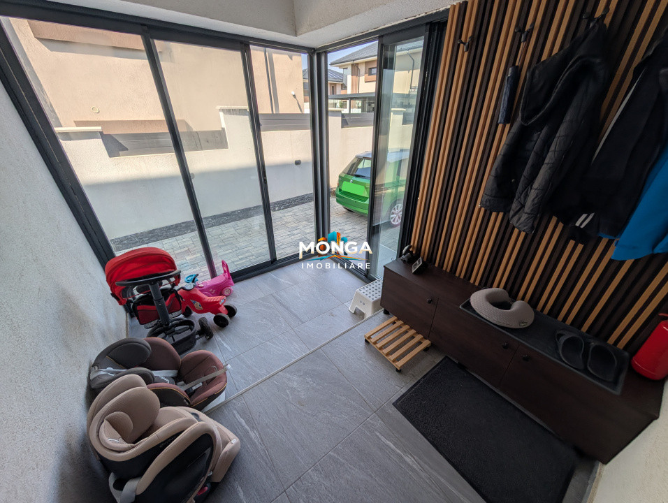 Casa premium 5 camere 141 mp Tunari | 0 comision | Vedere panoramica spre lac