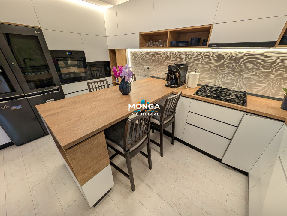 Casa premium 5 camere 180 mp Tunari | 0 comision | Piscina | mobilat utilat