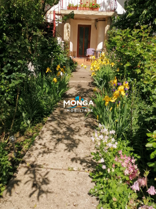 Casa 3 camere 100 mp | teren 937 mp | Vladeni central | mansarda |mobilat utilat