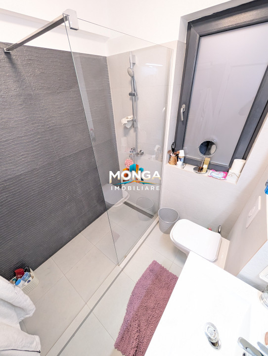 Casa 6 camere 180mp | Tunari | Complex Inchis | | parcare | Curte generoasa