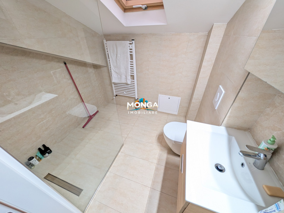 Casa 6 camere 180mp | Tunari | Complex Inchis | | parcare | Curte generoasa
