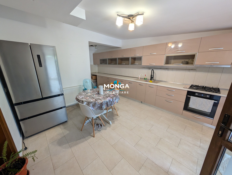 Apartament 3 camere 103mp | 0 comision | curte proprie 32mp | Parc Bazilescu