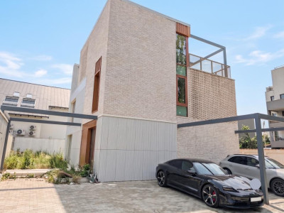 Casa premium 6 camere 200mp | 0 comision | Pipera Matei Basarab