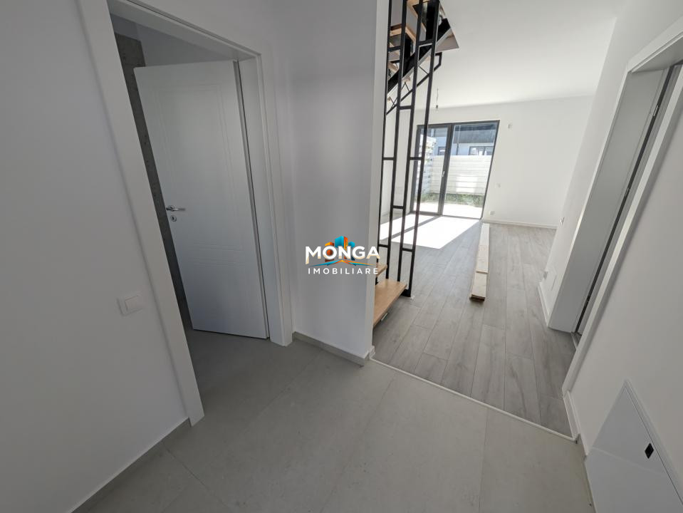 Casă înșiruită 3 camere 80 mp | 0 Comision | Otopeni | P+1+mansarda