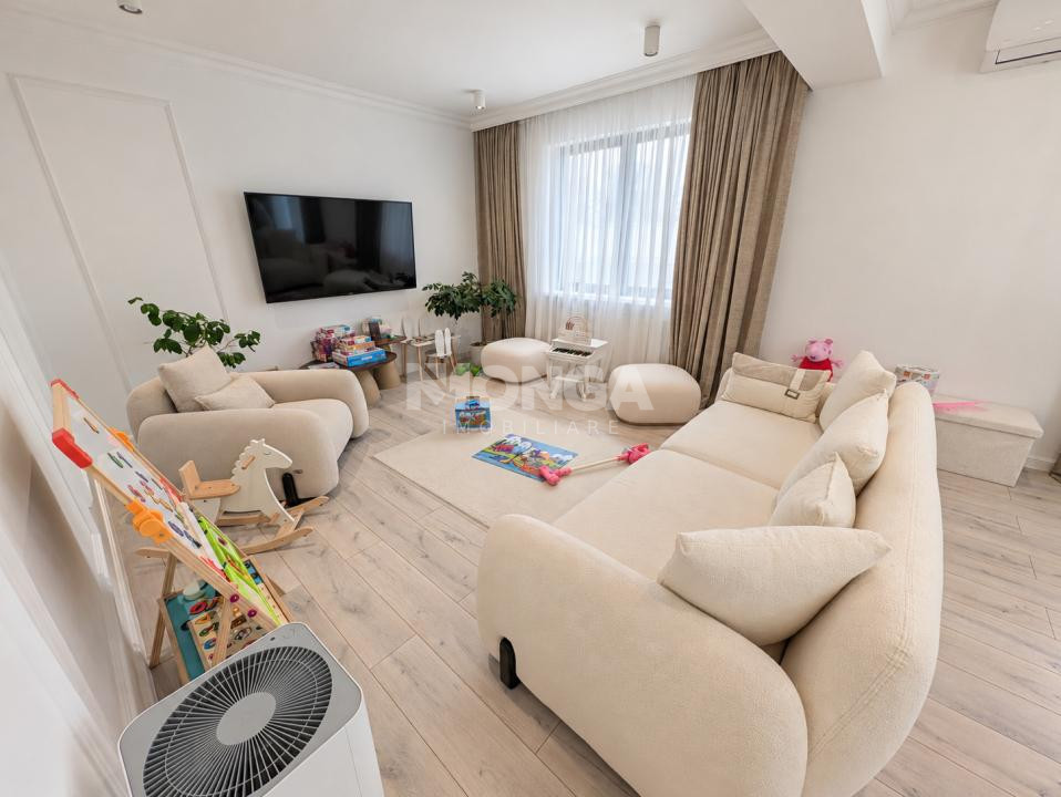 Casa individuala 5 camere 235mp | 0 Comision | Pipera | Mobilat Premium
