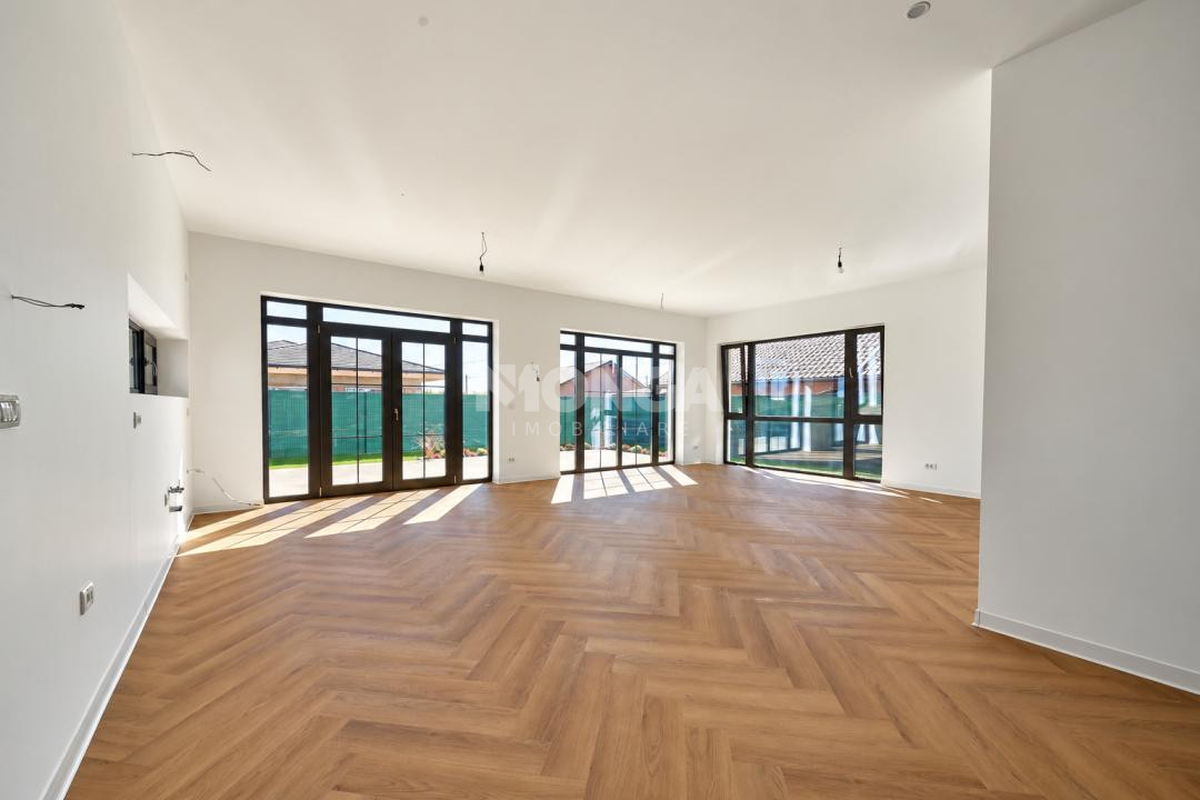 Casa 4 camere 133 mp | 0 Comision |Balotesti Dumbraveni | 568mp teren