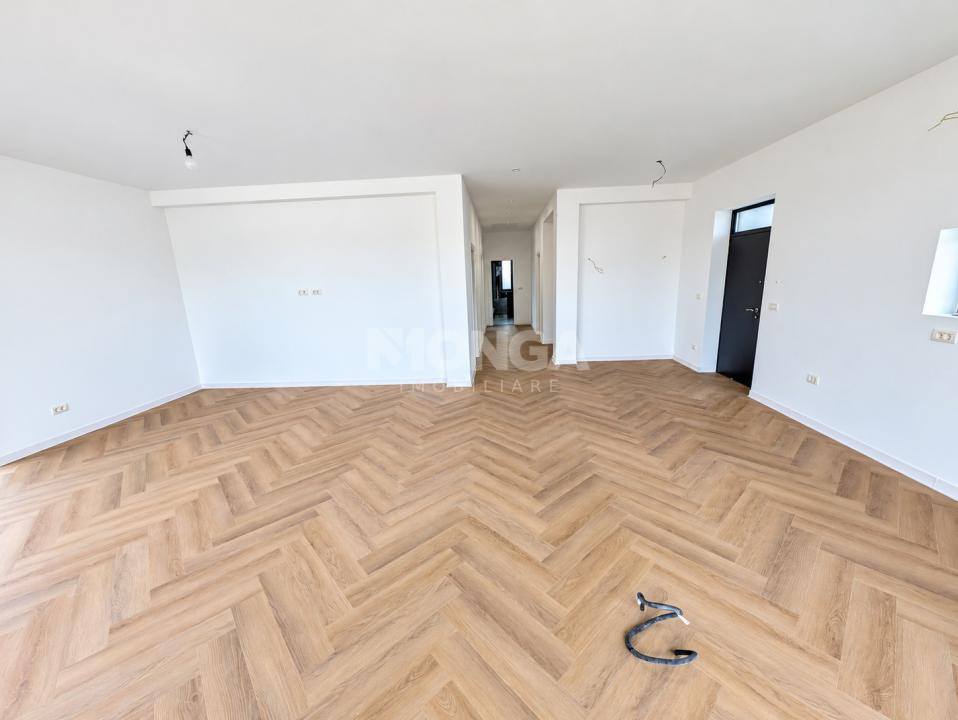 Casa 4 camere 133 mp | 0 Comision |Balotesti Dumbraveni | 568mp teren