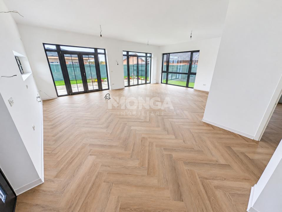Casa 4 camere 133 mp | 0 Comision |Balotesti Dumbraveni | 568mp teren